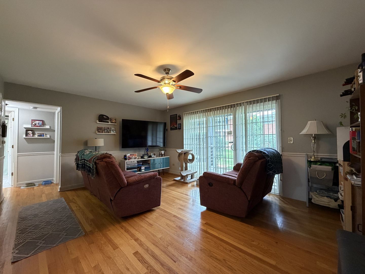 167 East Palatine Road, Unit I Palatine, IL 60067 - Photo 5 of 17