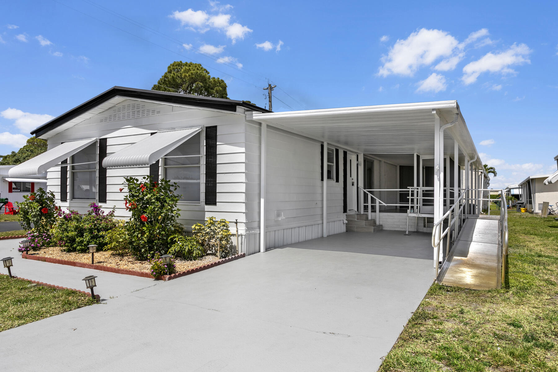 17011 Grande Terre Bay Boynton Bch  