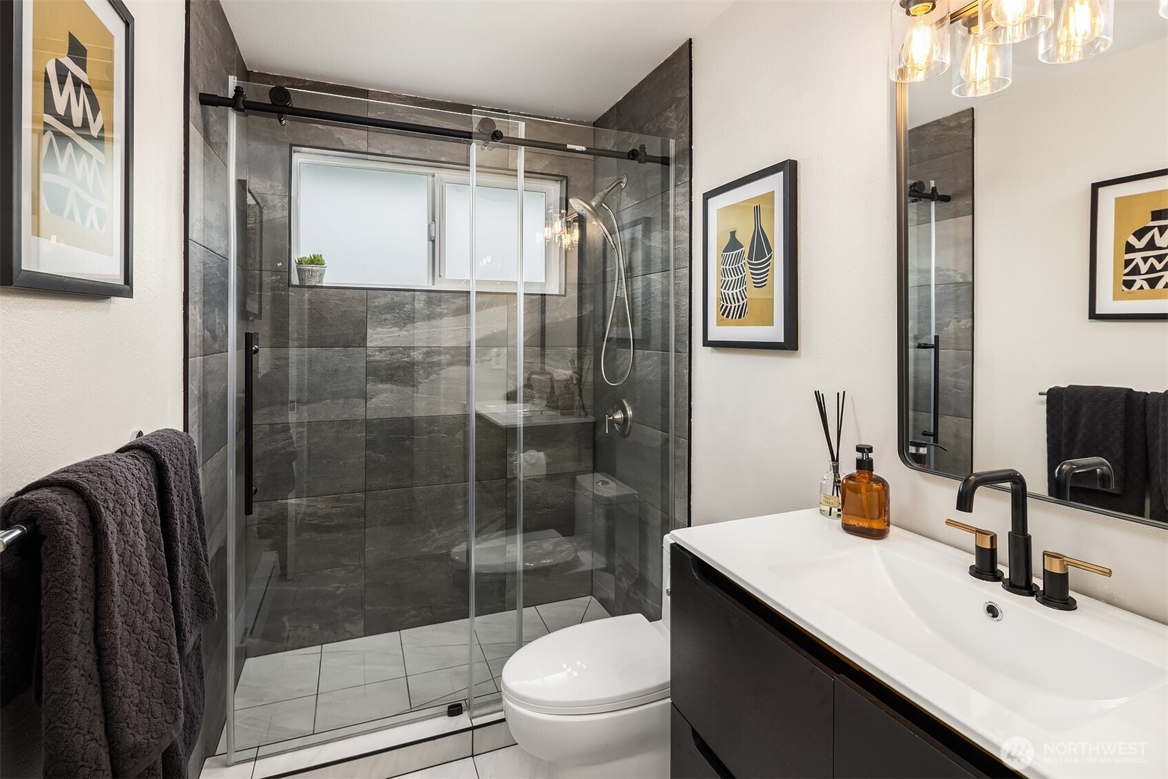 10125 Northeast 202nd Street Bothell, WA 98011 - Photo 16 of 35 Gallery Image 16