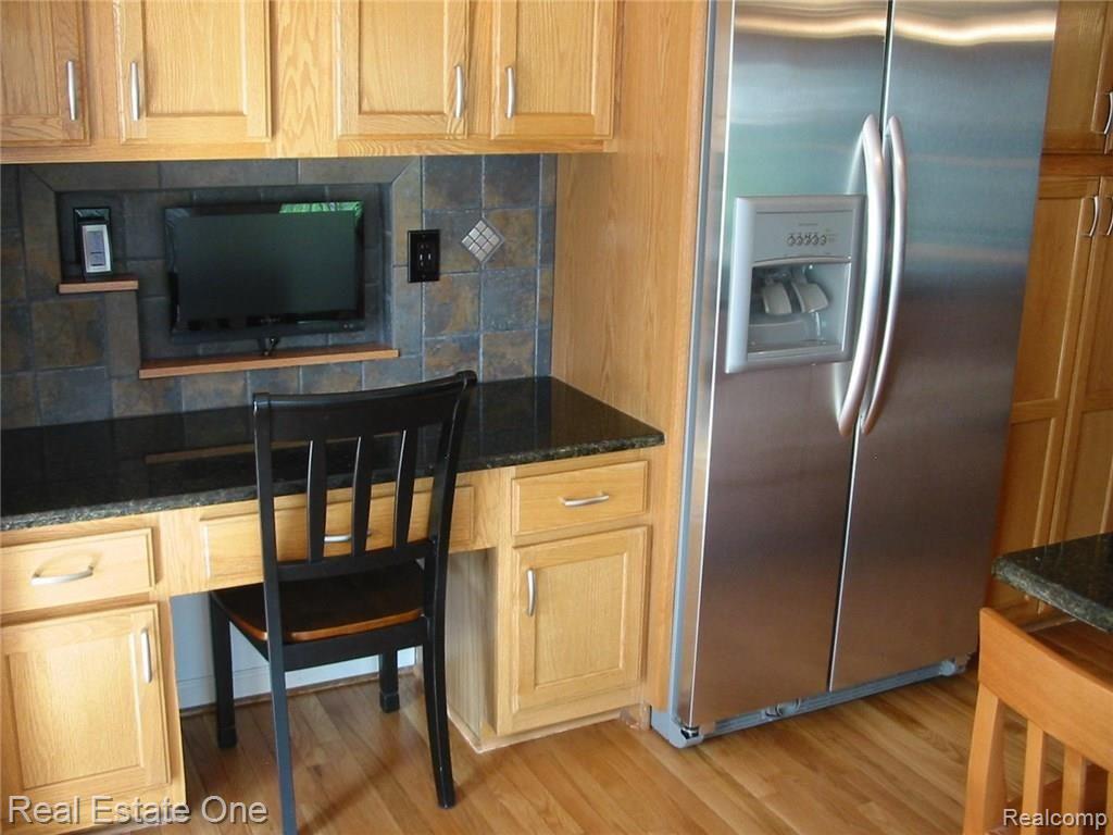 6765 Poppleton Road Canton, MI 48187 - Photo 35 of 99 IMG_5249.JPG