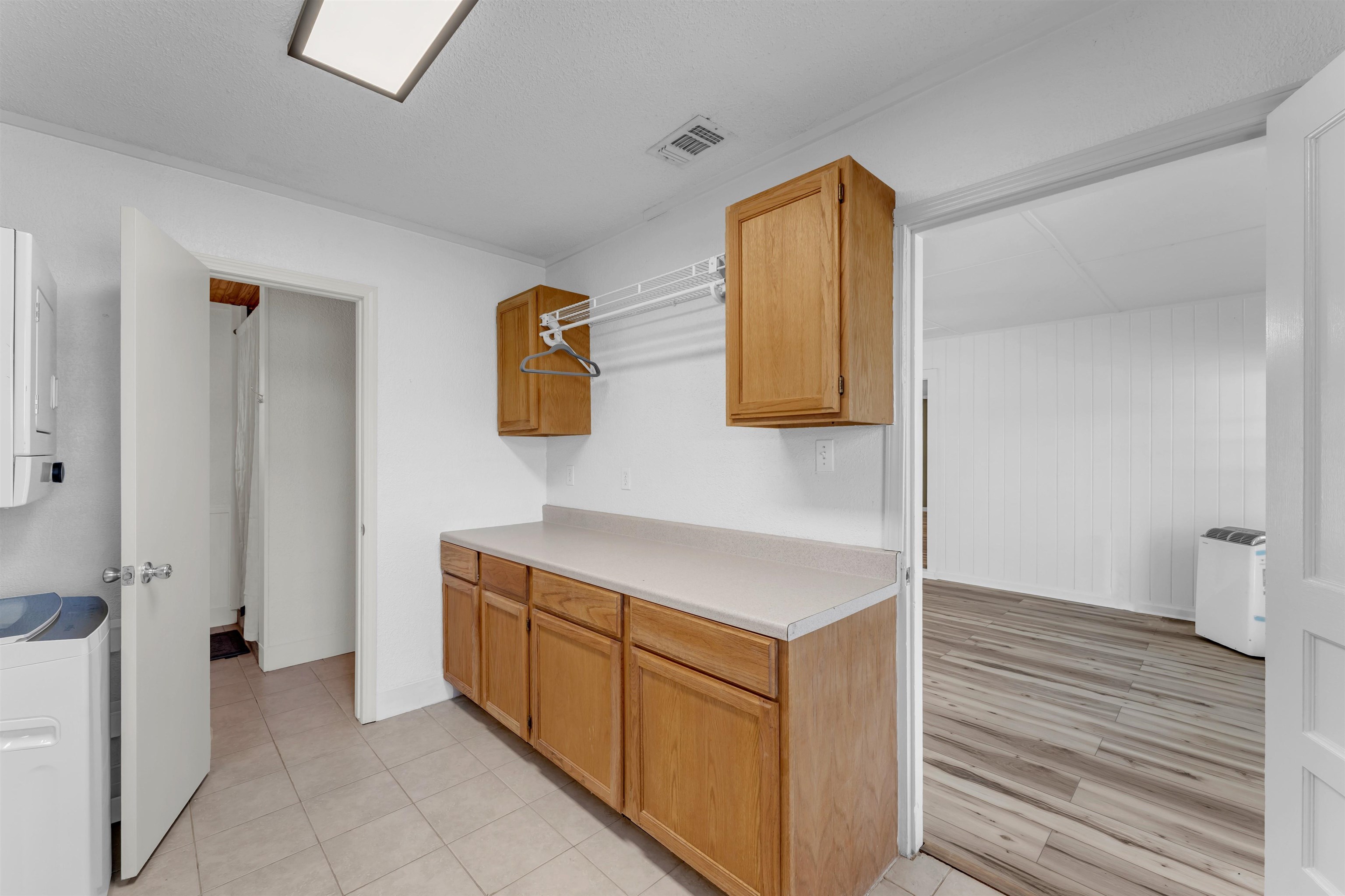 210 Robin Road Highland Haven, TX 78654 - Photo 17 of 35 Gallery Image 17
