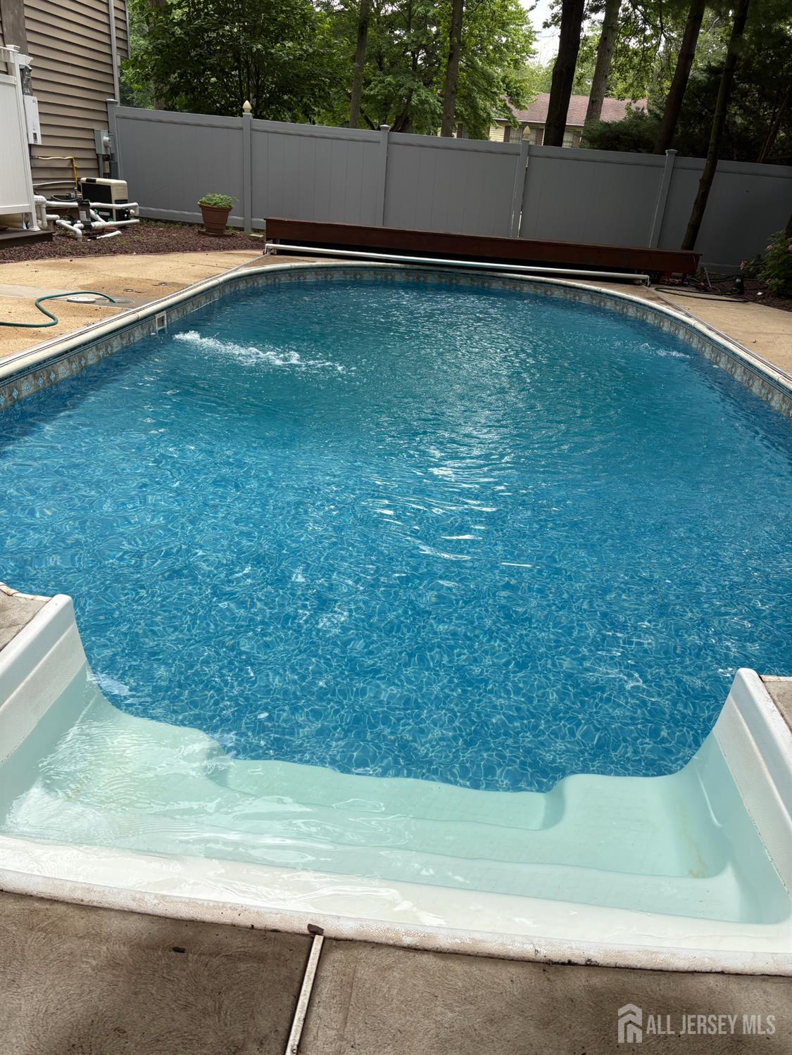 2 Pine Ridge Drive Edison, NJ 08820 - Photo 45 of 50