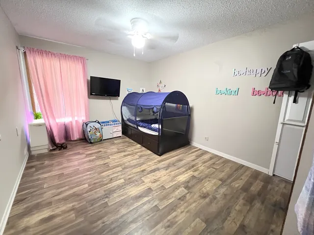 $2,299 | 15257 60th Avenue North, Plymouth, MN 55446