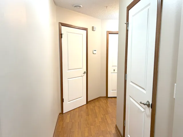 $2,299 | 15257 60th Avenue North, Plymouth, MN 55446