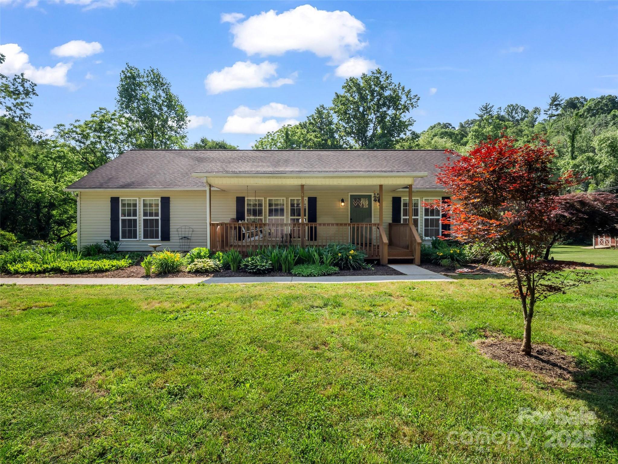 2941 Nix Creek Road Marion, NC 28752 - Photo 2 of 48 Gallery Image 2