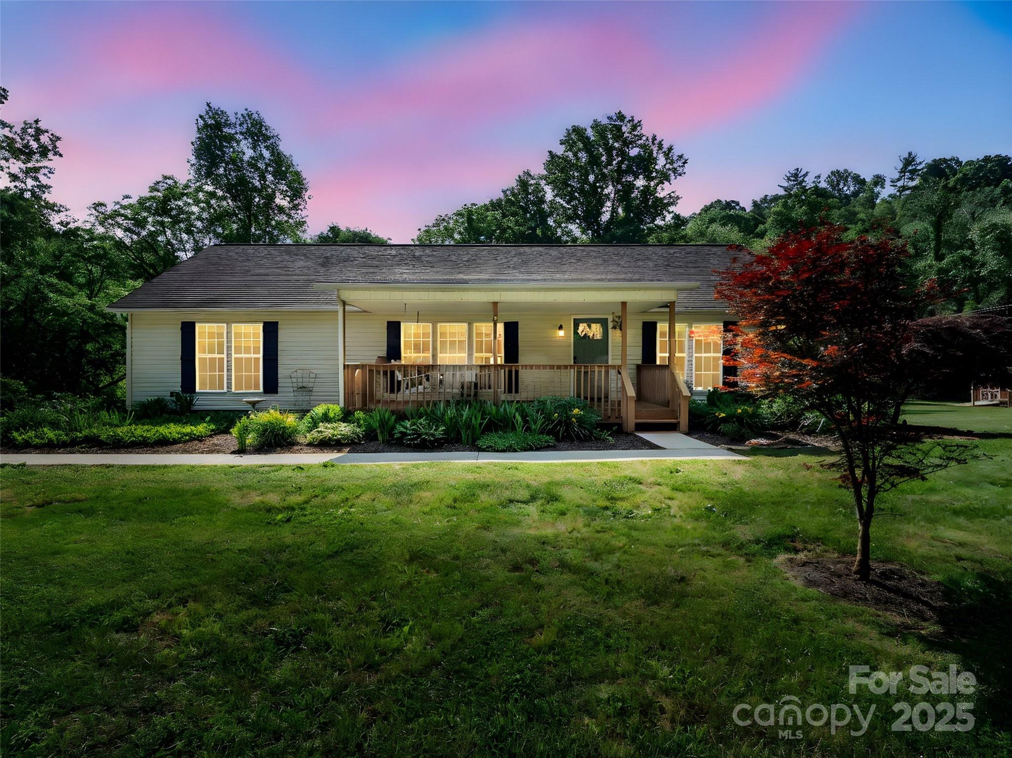 2941 Nix Creek Road Marion, NC 28752 - Photo 3 of 48 Gallery Image 3