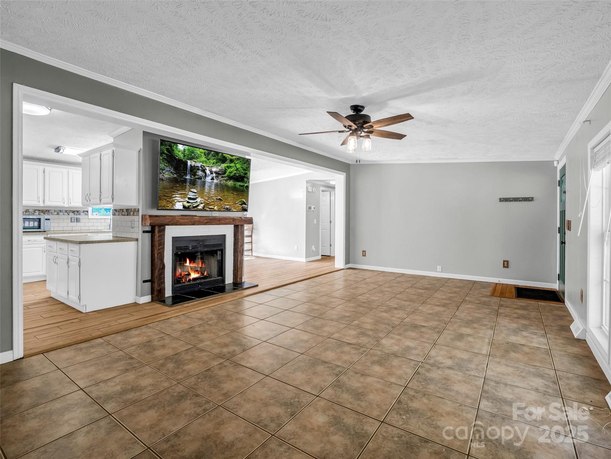 2941 Nix Creek Road Marion, NC 28752 - Photo 10 of 48 Gallery Image 10