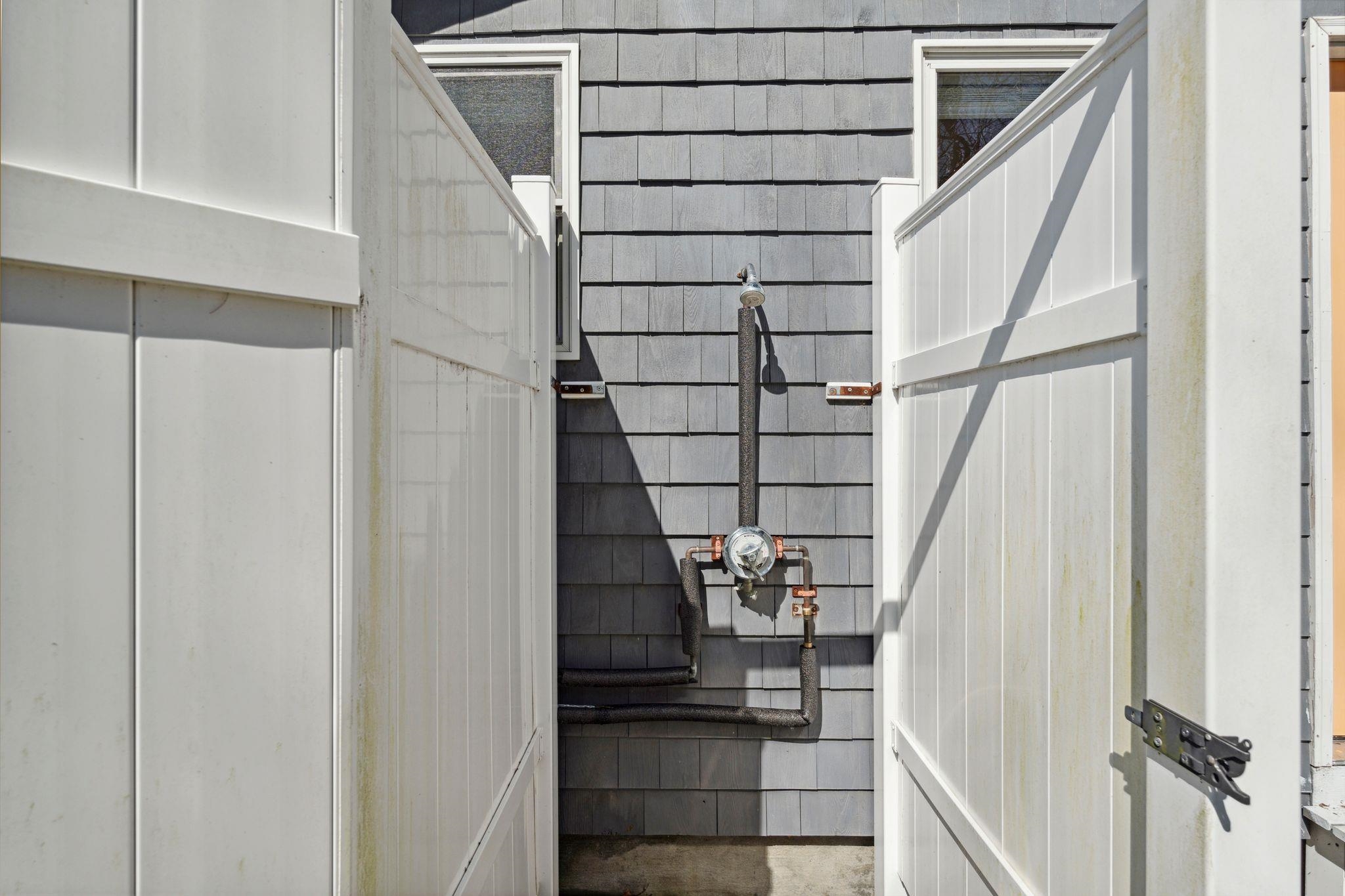 35 Glen Road Hampton, NH 03842 - Photo 22 of 27