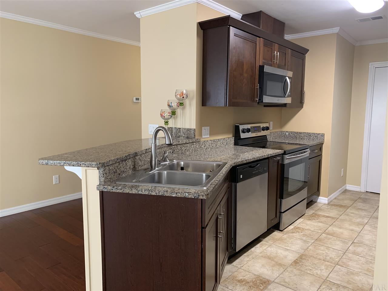 10005 Foxrun Road Pensacola, FL 32514 - Photo 8 of 29 Gallery Image 8