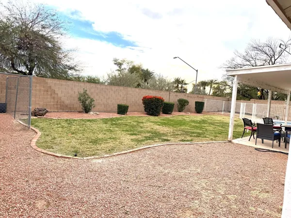 $2,450 | 7283 West Tina Lane, Glendale, AZ 85310