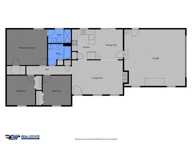 a black and white photo of a living room