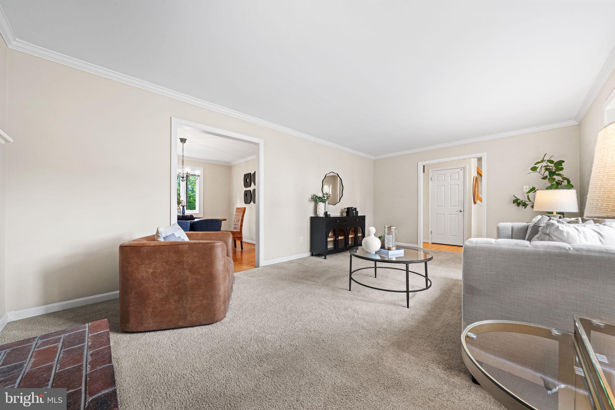 8522 Fairburn Drive Springfield, VA 22152 - Photo 7 of 43