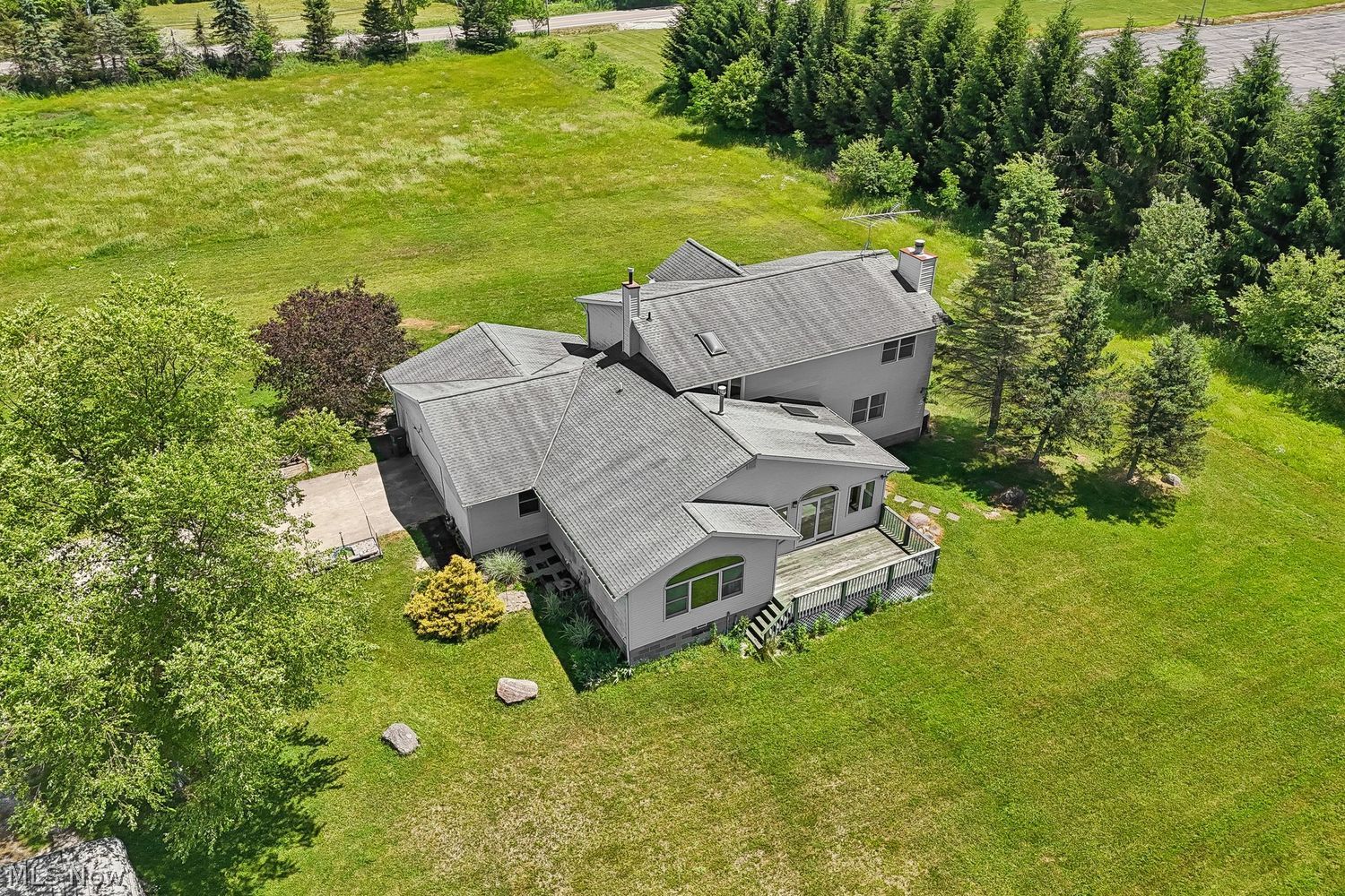 12520 Ravenna Road Chardon, OH 44024 - Photo 35 of 42