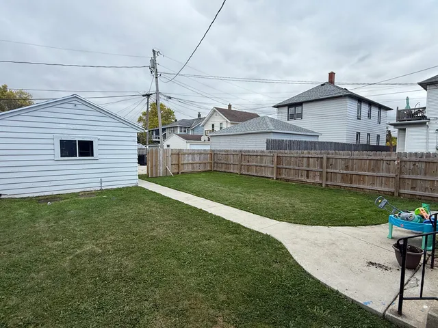 $189,900 | 1625 Heller Avenue, Sheboygan, WI 53081