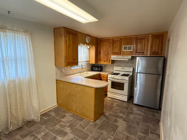 $189,900 | 1625 Heller Avenue, Sheboygan, WI 53081