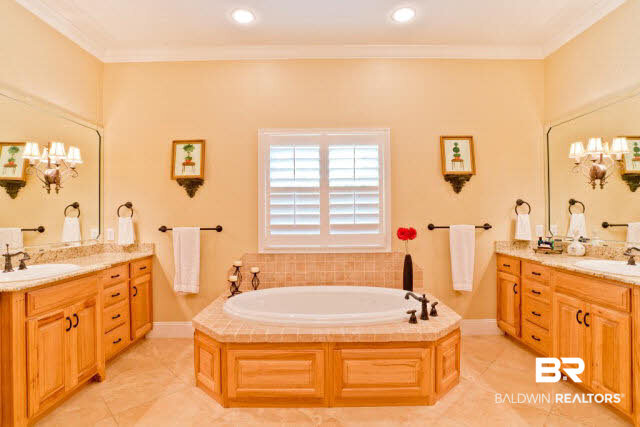 119 Sandy Ford Road Fairhope, AL 36532 - Photo 12 of 23 Master Bath