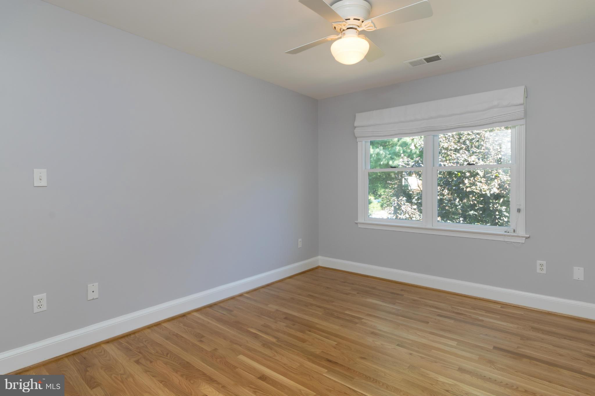 7511 Radnor Road Bethesda, MD 20817 - Photo 24 of 30 Bedroom