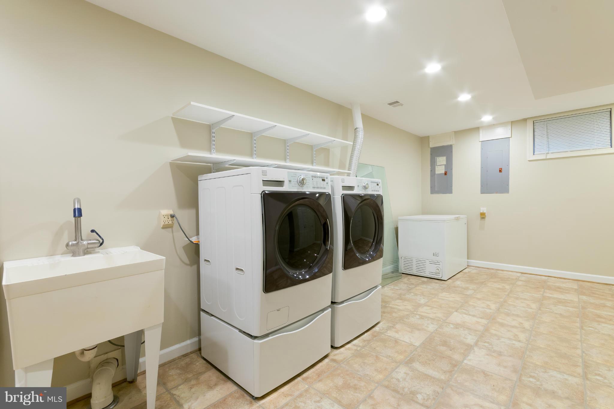 7511 Radnor Road Bethesda, MD 20817 - Photo 29 of 30 Interior (General)