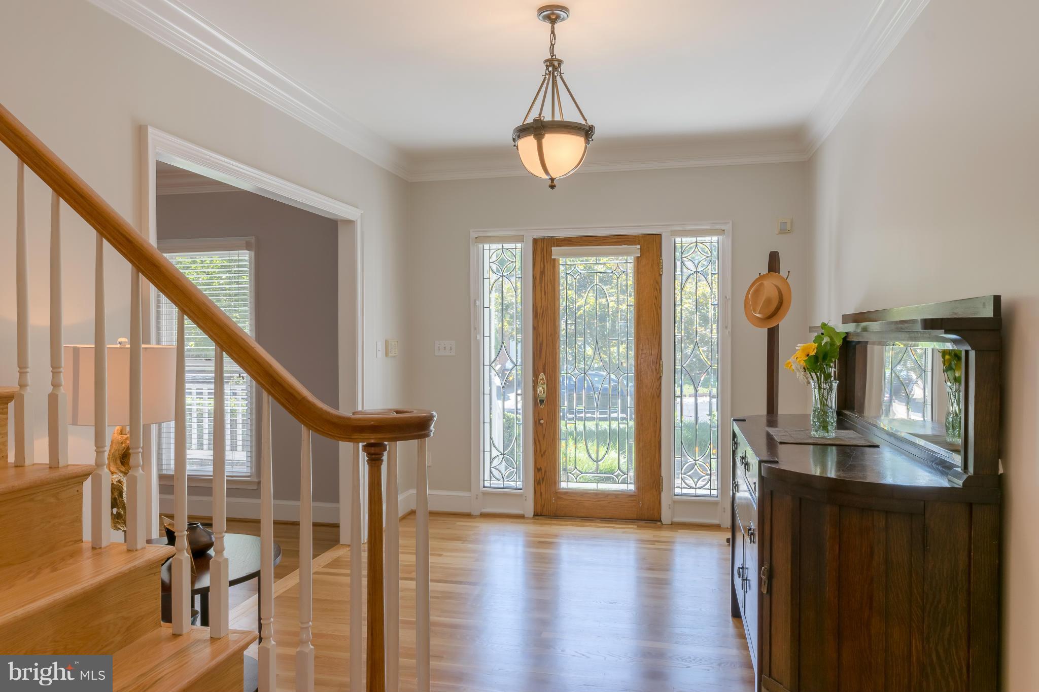 7511 Radnor Road Bethesda, MD 20817 - Photo 5 of 30 Interior (General)