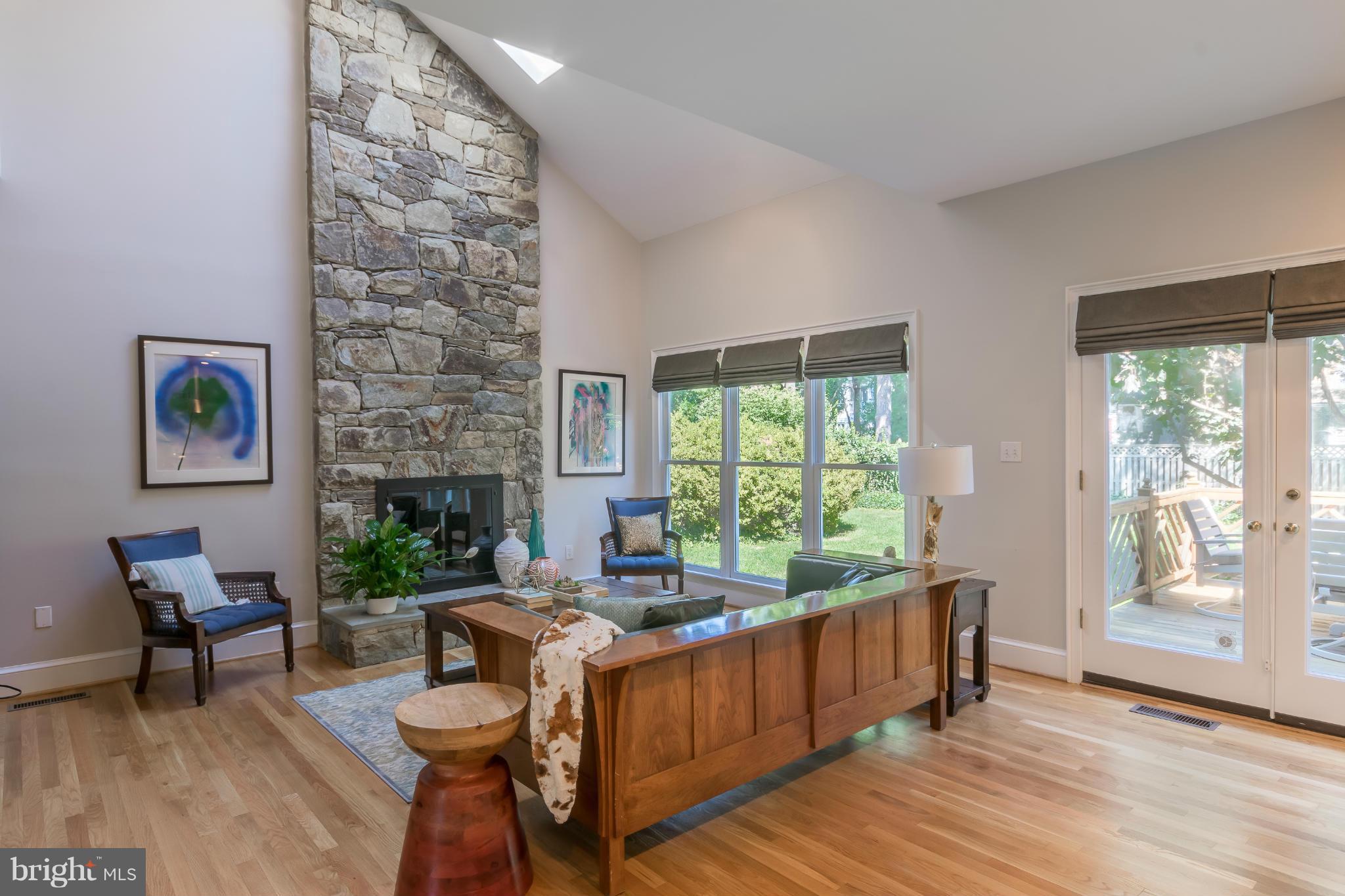 7511 Radnor Road Bethesda, MD 20817 - Photo 6 of 30 Family Room