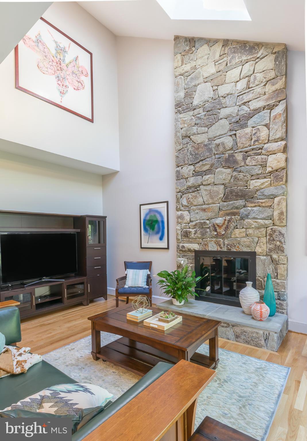 7511 Radnor Road Bethesda, MD 20817 - Photo 8 of 30 Family Room
