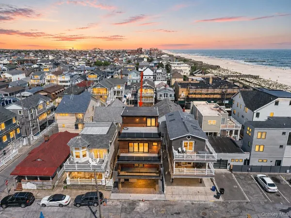 $2,750,000 | 18 New Hampshire Street, Long Beach, NY 11561