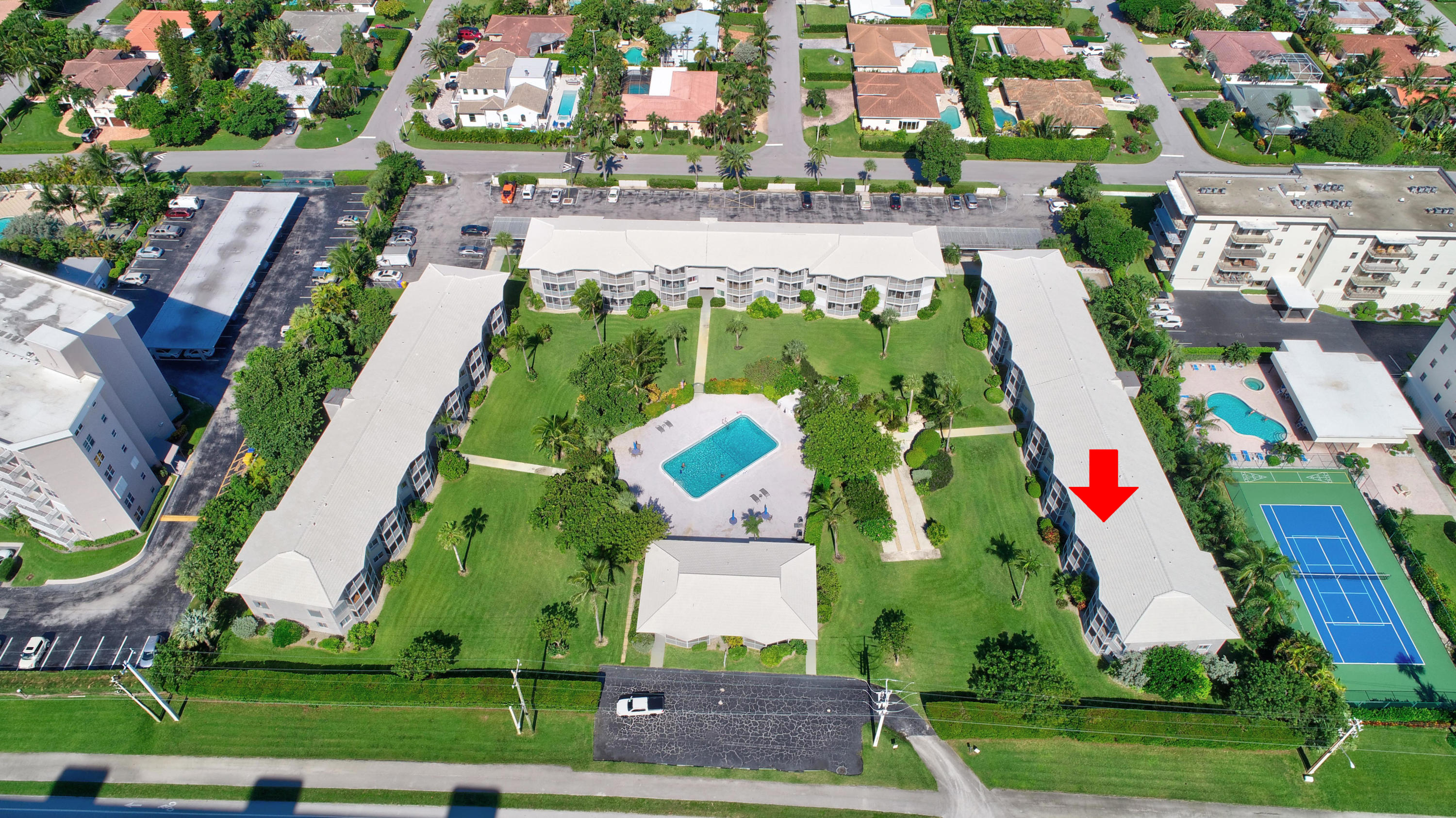 2700 Banyan Road, Unit 2C Boca Raton, FL 33432 - Photo 9 of 33 an aerial view of swimming pool