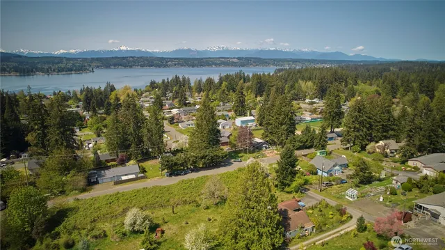 $230,000 | 4856 Bunker Street Northwest, Bremerton, WA 98311