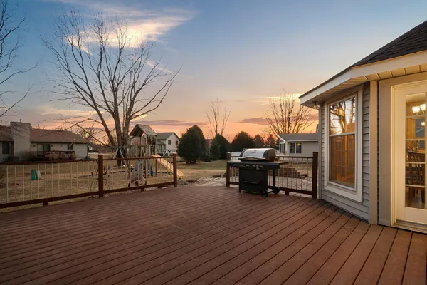 $549,900 | 800 27th Street Southwest, Austin, MN 55912