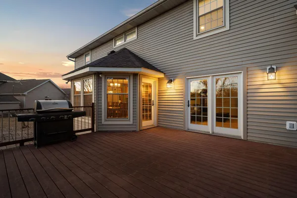 $524,900 | 800 27th Street Southwest, Austin, MN 55912