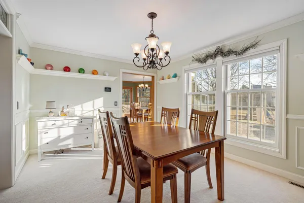 $549,900 | 800 27th Street Southwest, Austin, MN 55912