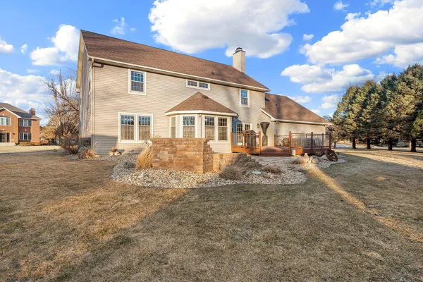 $549,900 | 800 27th Street Southwest, Austin, MN 55912