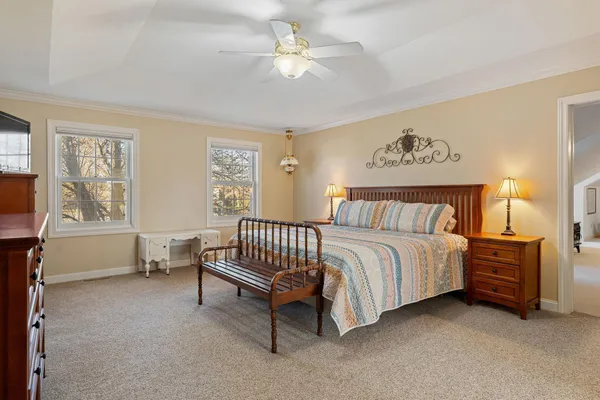 $549,900 | 800 27th Street Southwest, Austin, MN 55912