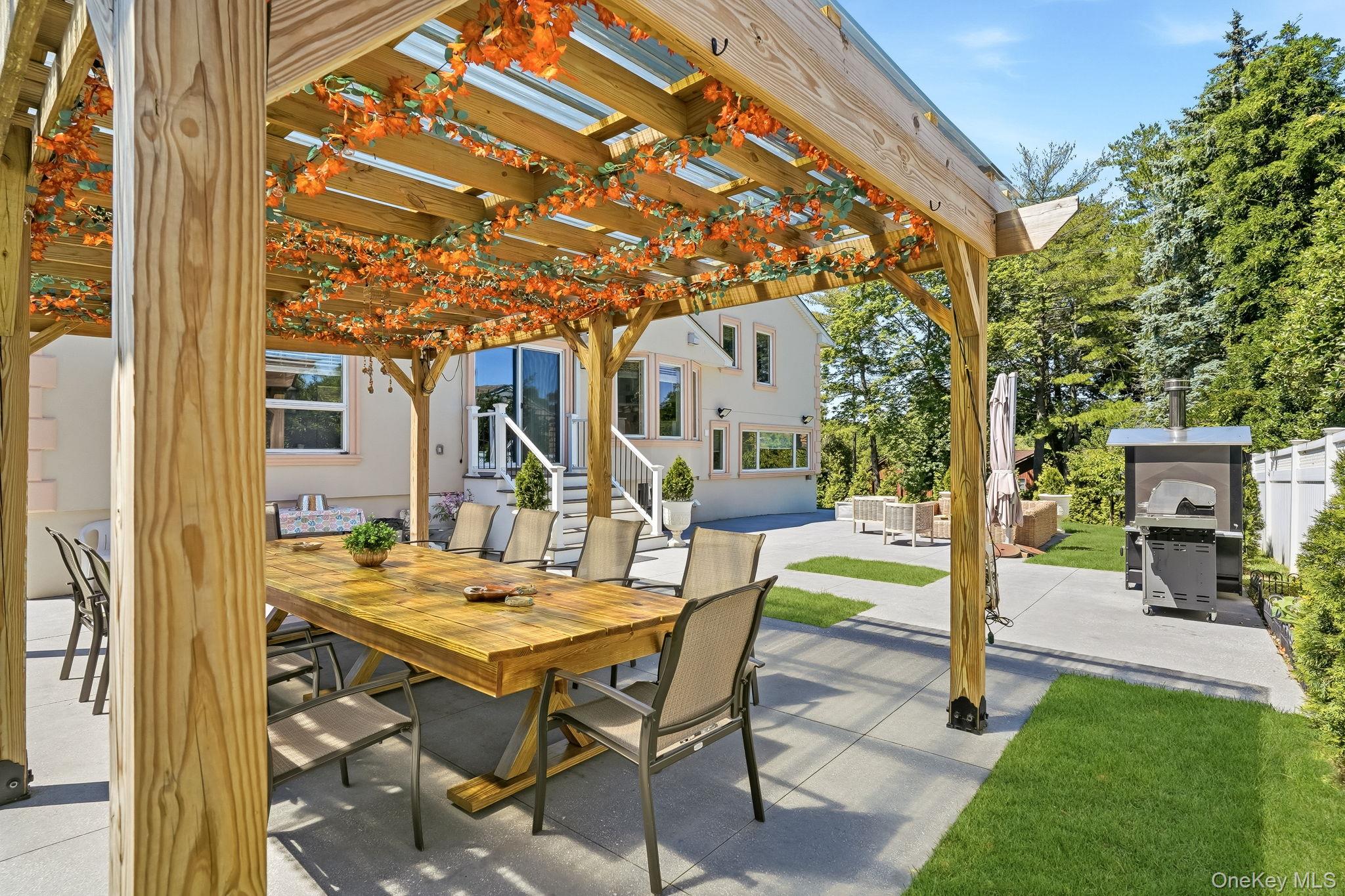 2 Lambert Road White Plains, NY 10605 - Photo 26 of 32