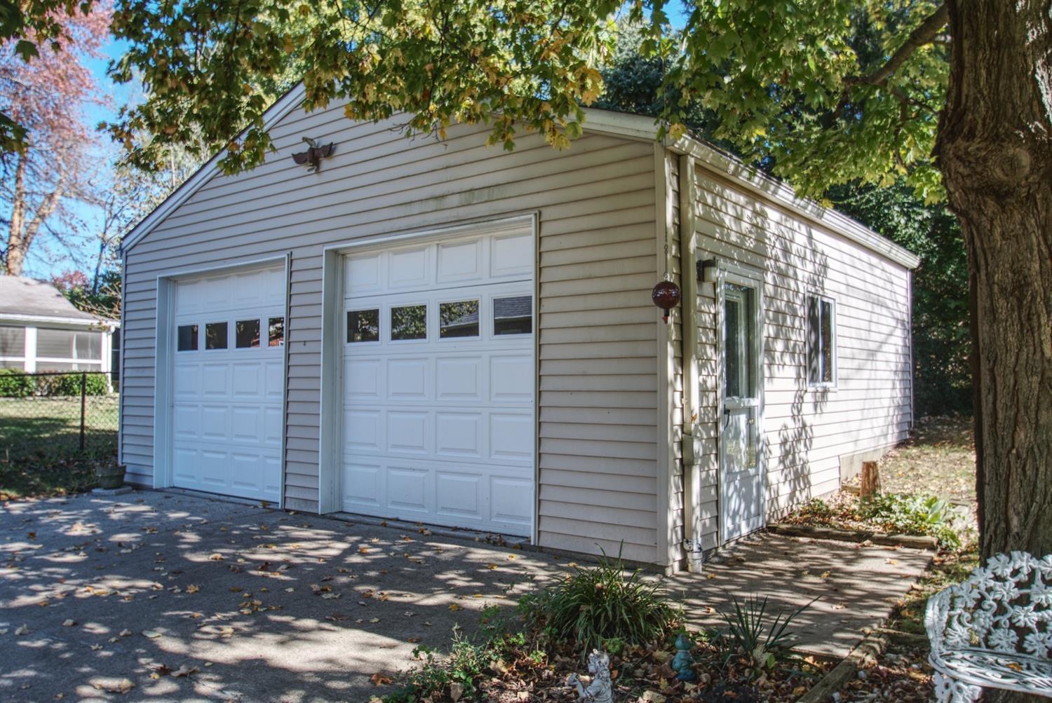 7232 Rita Lane Madeira, OH 45243 - Photo 13 of 14