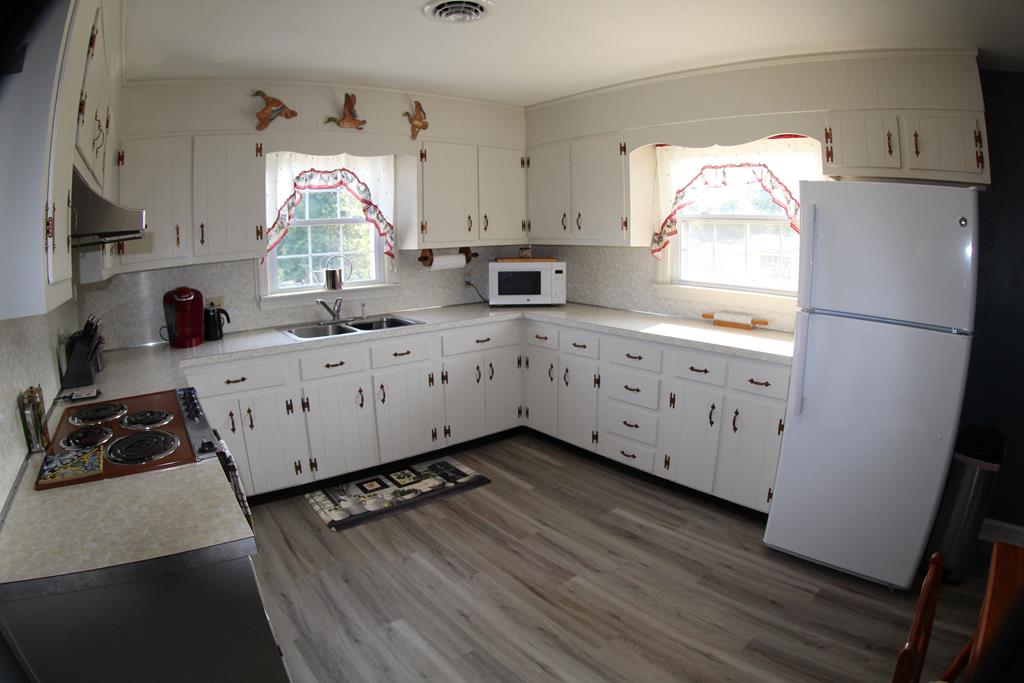 213 Shamrock Drive Ridgeway, VA 24148 - Photo 8 of 35 Gallery Image 8