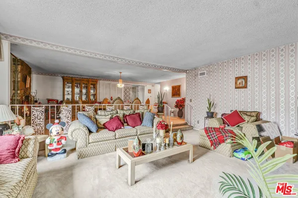 $883,999 | 664 East Elsmere Drive, Carson, CA 90746