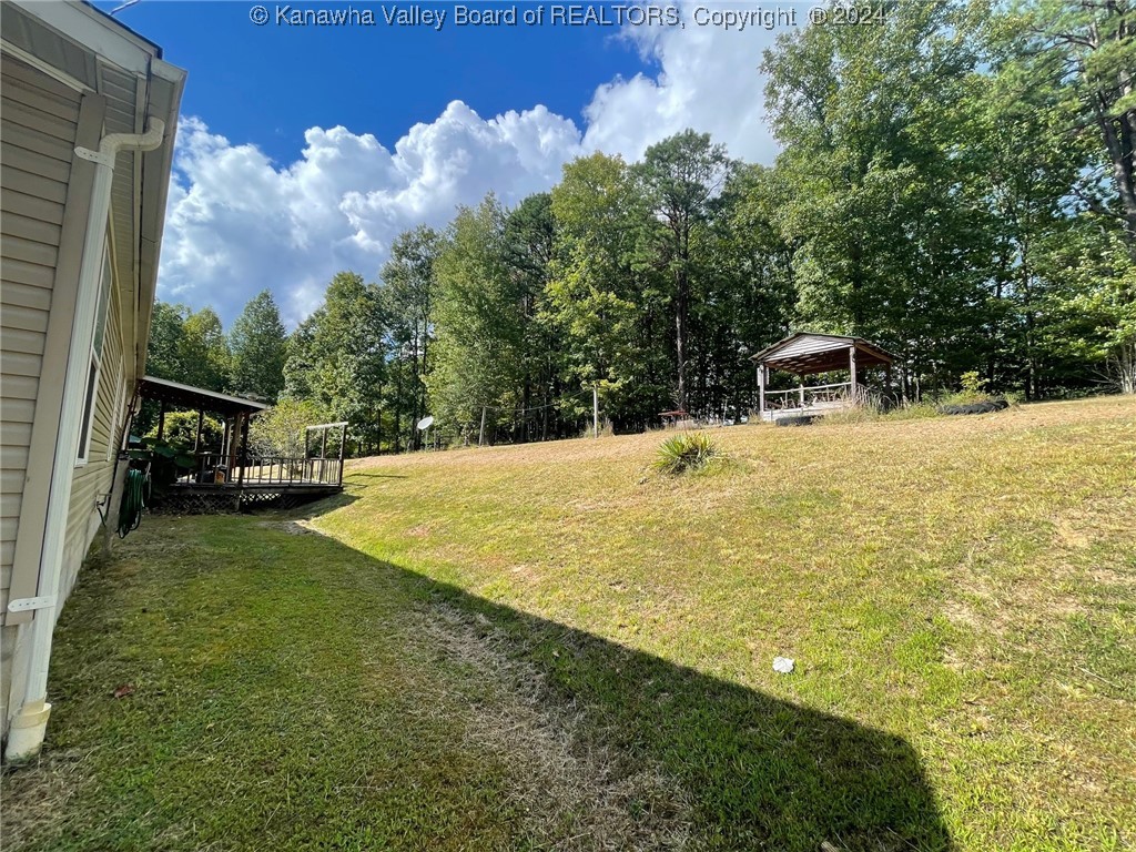 335 Teaberry Road Maysel, WV 25133 - Photo 31 of 34 Gallery Image 31