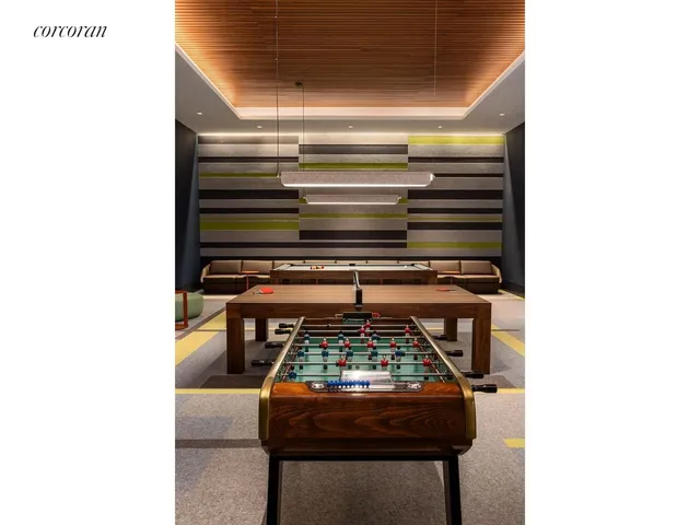 $16,700,000 | 50 West 66th Street, Unit 41W | Upper West Side