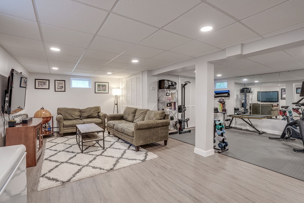 15 Margaret Road Stoneham, MA 02180 - Photo 22 of 33 Gallery Image 22