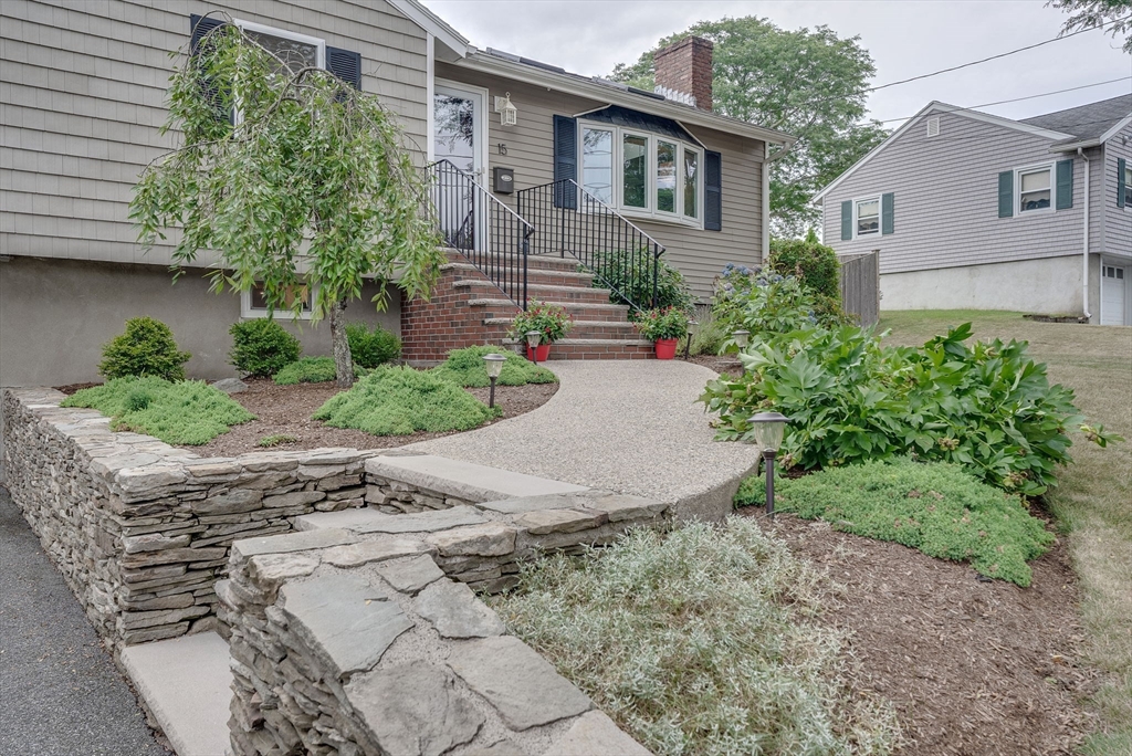 15 Margaret Road Stoneham, MA 02180 - Photo 4 of 33 Gallery Image 4