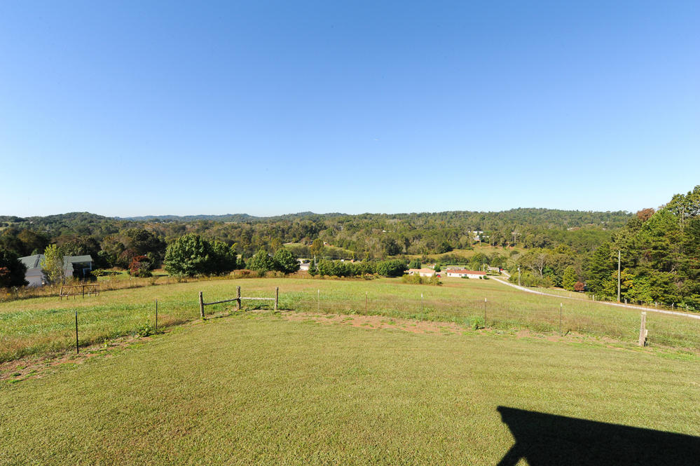 929 Cloyds Church Road Greenback, TN 37742 - Photo 28 of 40 DSC_5078
