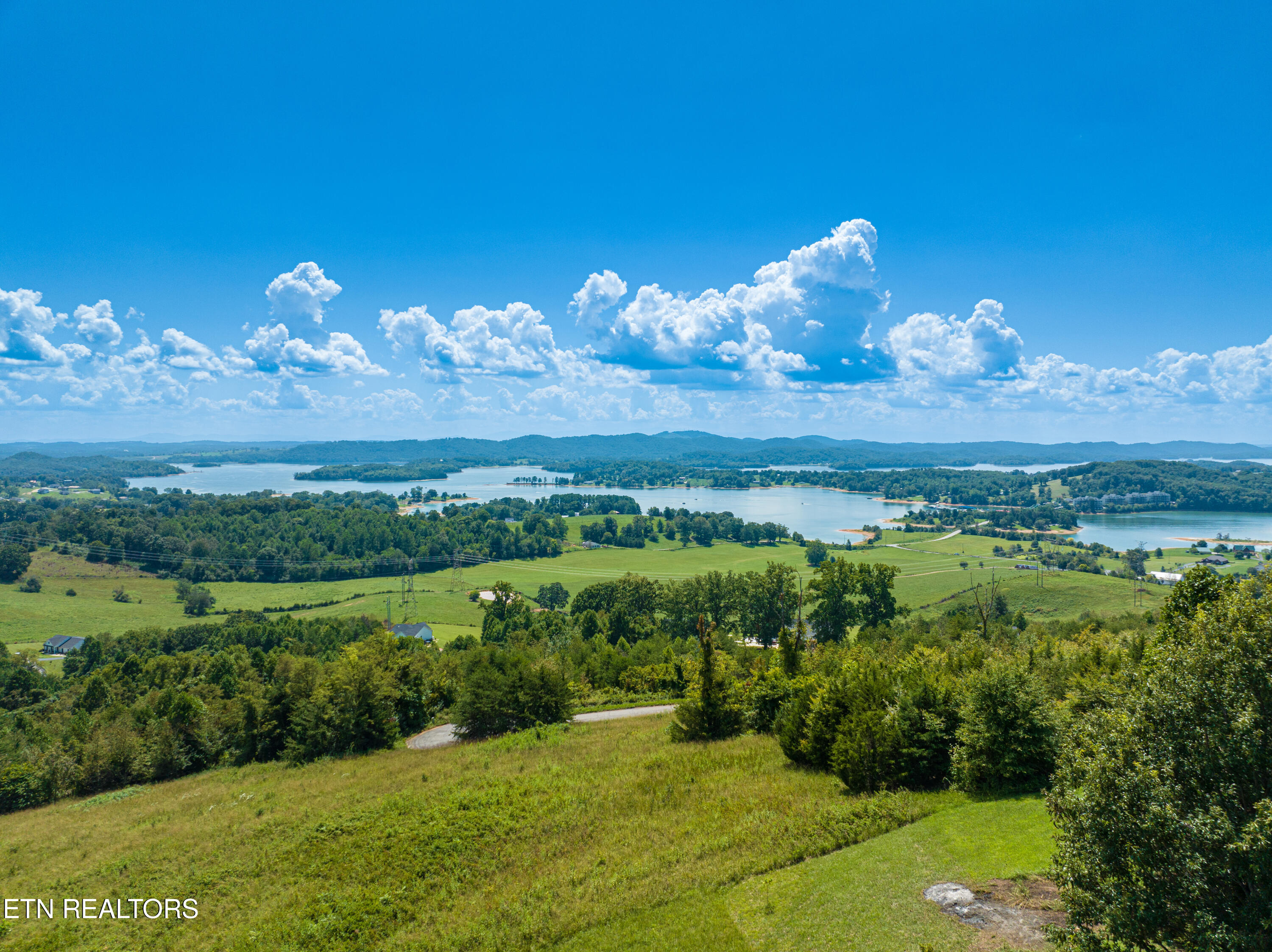 Paradise Mtn Ln- 2nd Story