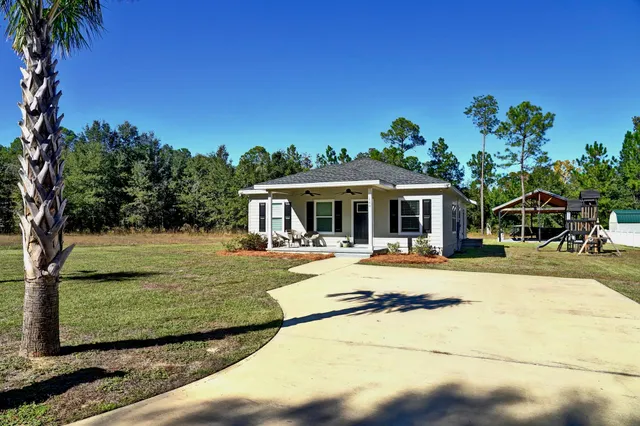 $360,000 | 168 Engelbrecht Road, DeFuniak Springs, FL 32433