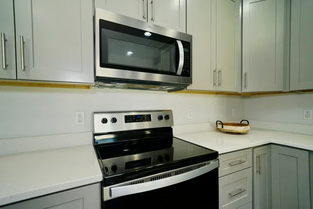 $360,000 | 168 Engelbrecht Road, DeFuniak Springs, FL 32433