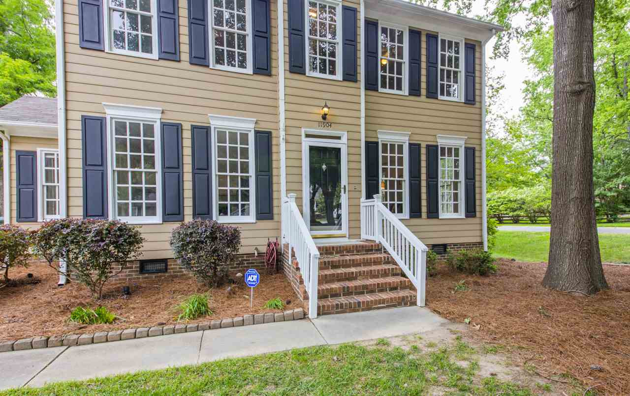 11904 North Exeter Way Raleigh, NC 27613 - Photo 2 of 19 Photo 2