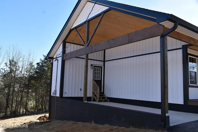 $312,000 | 176 Granby Lane, Harrogate, TN 37752