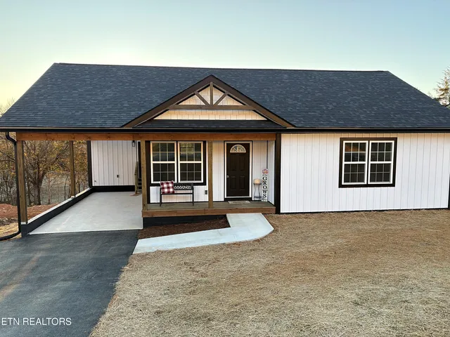 $312,000 | 176 Granby Lane, Harrogate, TN 37752