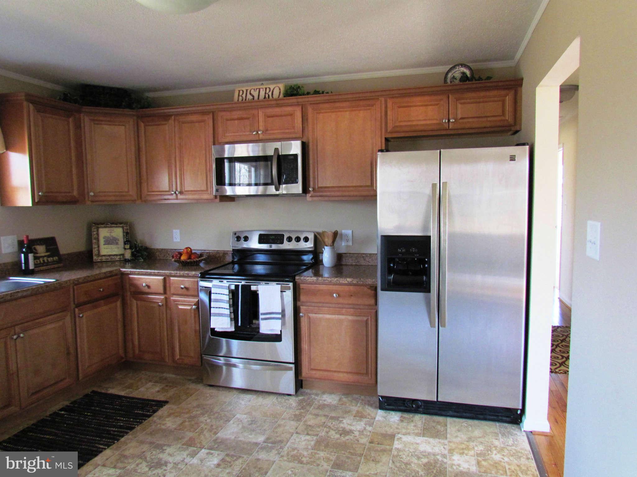 317 Ridge Road Winchester, VA 22602 - Photo 8 of 30 Kitchen