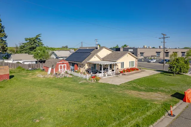 $315,000 | 1004 11th Street, Marysville, CA 95901